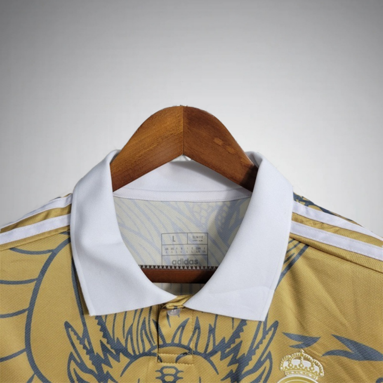 Real Madrid "Dragón Dorado" Special Kit