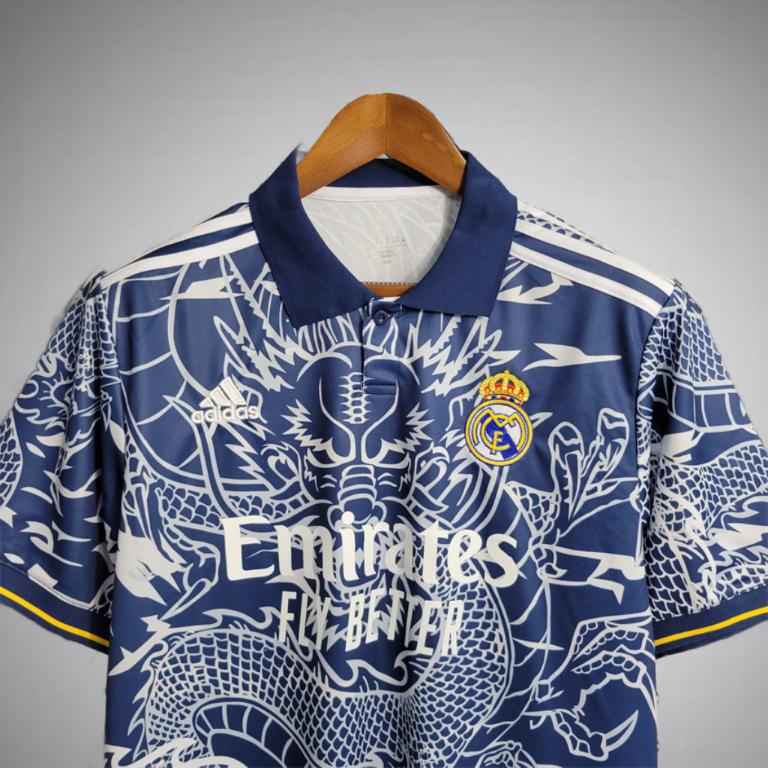 Real Madrid "Dragón Azul" Special Kit