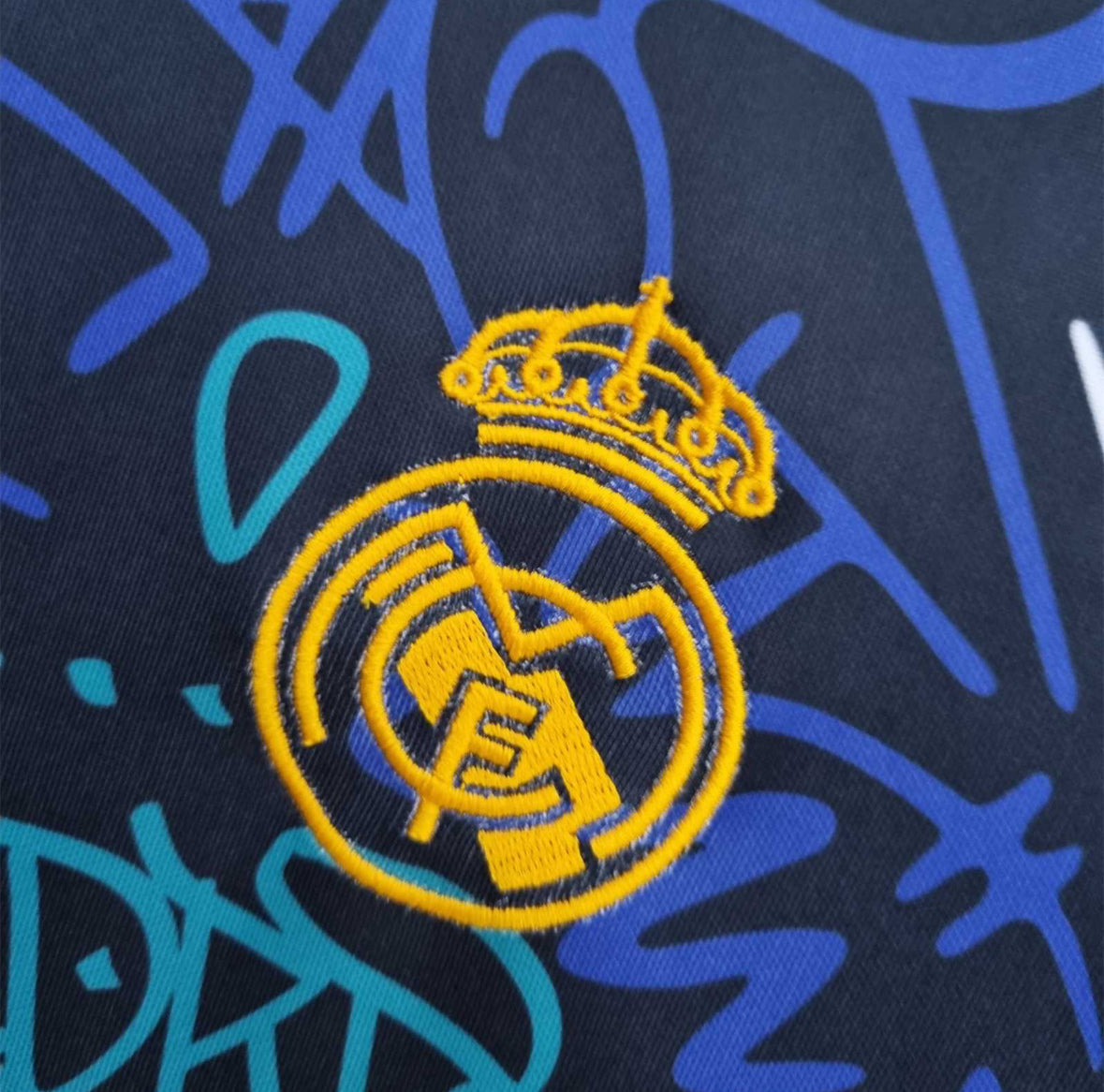 Real Madrid 2022 Pre-match Kit