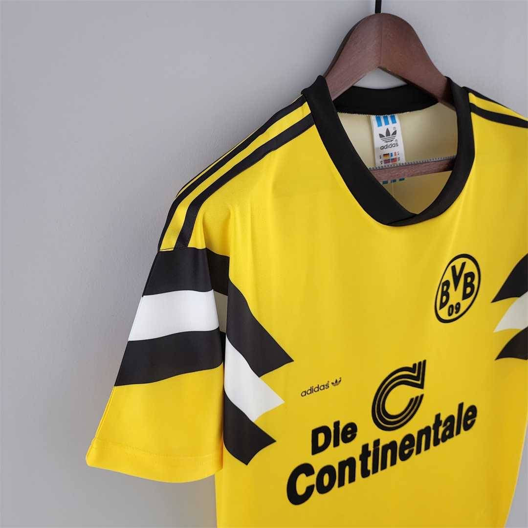 Borussia Dortmund 1989-1990 Home Kit