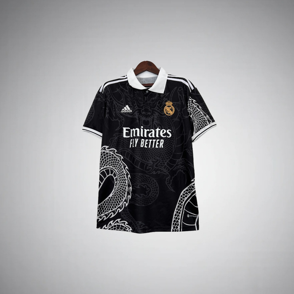 Real Madrid "Dragón Negro" Special Kit